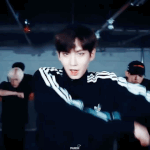 [펜타곤] 다들 <b>전설</b> 고디다스 아나?