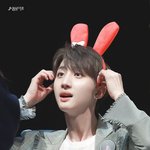 [펜타곤] 요즘 최애 자리 치고오는 <b>맴버</b>