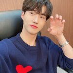 [펜타곤] 와 짱구 오늘 <b>셀카</b>
