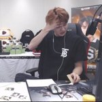 기여운 딱밤맞은 <b>세훈이</b>
