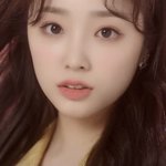 큡신인에 얘 <b>라이관린</b> 닮지 않음?