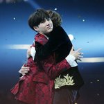 [방탄소년단] 내가 좋아하는 손짤 중  하나