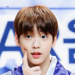 머리부터 <b>발끝</b>까지 청량한 男돌