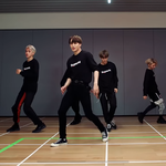 안무<b>영상</b>인데 카메라 개<b>처</b>움직이네