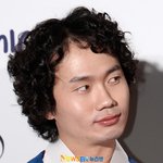 <b>이나은</b> 안상태 안닮았냐??