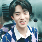 [펜타곤] 난 애들 <b>베레모</b> 쓸 때가 그렇게