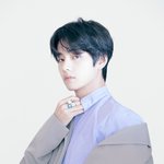 뷔 <b>루이비통</b>