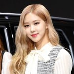 <b>일자</b>눈썹vs아치형 골라주라