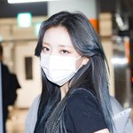 <b>유나</b> 미쳤냐