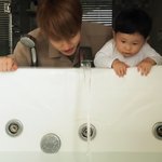 [더보이즈] 거긴 이제 아침이지? 나는 이제