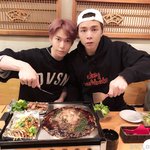 [NCT즌] 얘네 둘 <b>라면집</b>데이트 한 날 사진