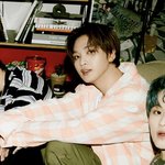 [NCT즌] 나 <b>동혁</b>이 이런 얼굴 좋아하네..