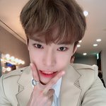 [NCT즌] 새삼 <b>셀카</b> 개잘찍으심