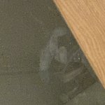 19층 창문에 <b>손자국</b>