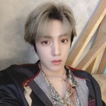 [펜타곤] 이거 뭐냐 <b>의상</b>이 두올낫에