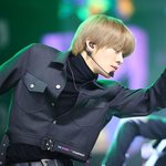 [NCT즌] 유타 <b>이옷</b> 진짜 잘어울리는뎅