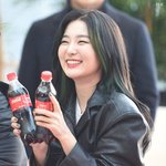 순진 <b>무구</b>한 미소에 반할 女돌