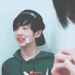 [NCT즌] 뭔 초딩이 이렇게 <b>청초</b>해?