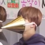 지민과 강호동 고깔<b>비교</b><b>샷</b>ㅋㅋㅋㅋㅋ