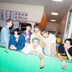 <b>이</b>쯤에서 보는 방탄 다이너마이트 단체 <b>티저</b> 포스터