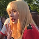 <b>설아</b> 이 사진 개미쳤음