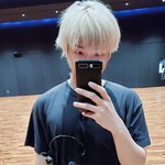 [방탄소년단] 허러<b>러허</b>ㅓ럴보라머리누구냐 당장 나와 보라머리