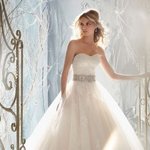 [댓글부탁해] +웨딩드레스입음 <b>월래</b> 더 뚱뚱해보이나요?