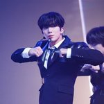 와 <b>휘영</b> 뭐야...