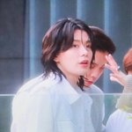 [NCT즌] <b>유타</b> 사진에서 뽀둥! 소리남