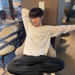 [펜타곤] 짹에도 벽반 <b>유행</b>하나봐