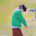 [NCT즌] 재현아 혹시 <b>잔디밭</b>에서 뒹굴뒹굴 굴럿니