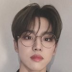 [펜타곤] 이 사진 안봤으면 <b>겸상</b>안해