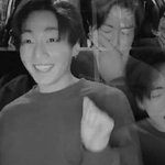 방탄 <b>늦덕</b>일수록 힘든게