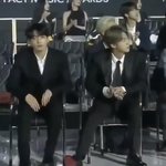 김석진 <b>다리</b> 모으는법 개웃<b>김</b>