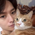 [스키즈] <b>미노</b> 순둥도리랑 같이 있는 사진 좀 줄수있어???!