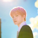 백현 머리 밀은 <b>사진뜸</b>