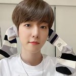 배쿠 <b>전역</b>하면 스물둘이누...