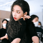 <b>리나</b>언니너무예쁨