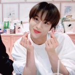 [NCT즌] 정우 <b>이</b> <b>표정</b> 보고