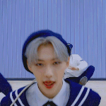 [스키즈] 뽁이 눕방 때 고양이 <b>처럼</b> 웃는 사진