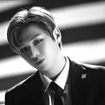 [강다니엘] 유니버스컨셉필름 : SILENT <b>BLACK</b>