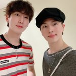 [펜타곤] 형구 이 가방 스트랩