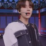 [NCT즌] 김정우 한쪽만 <b>피어싱</b>한거