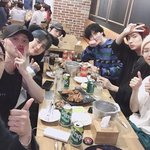 [펜타곤] 언뜻보면 술먹는 회식 자리인데