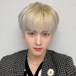 [펜타곤] <b>예</b><b>나</b>나..