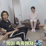 [NCT즌] 이태용 왤케 <b>혼자</b> 쭈굴ㅋㄱㅋㅅㅋㅆㅋㅋ하ㅑㄴㅋㅋ