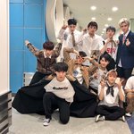 [펜타곤] 좌측<b>하단</b>에 초딩 셋