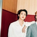 근데 김석진 <b>정호석</b>은 이번에 개쩜