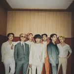 방탄 이 보정 사진 어디 비밀 <b>조직</b>처럼 나옴
