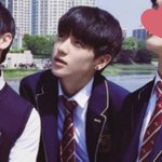 [드루와] 얘들아 나 조언좀 제발 <b>미술</b>하는애들잇냐